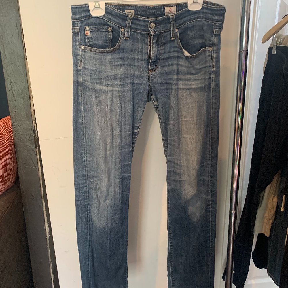 AG Jeans Tomboy Relaxed Straight Size 29R